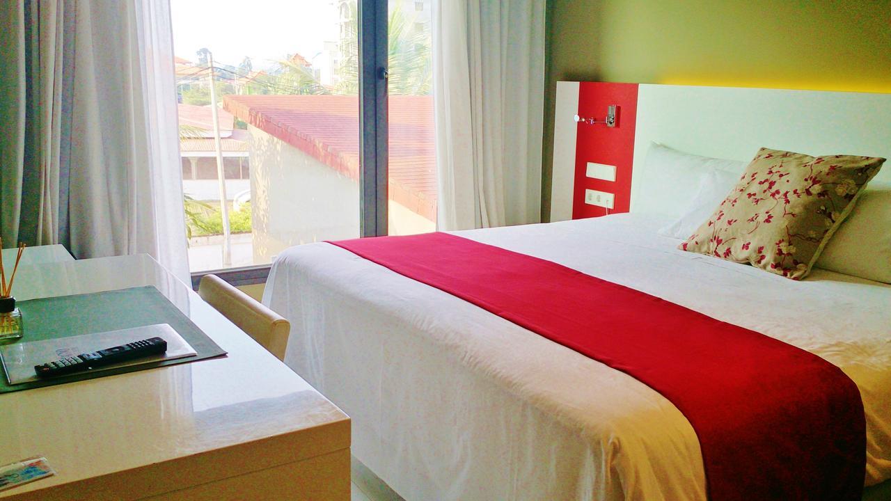 Magno Suites Malabo Room photo